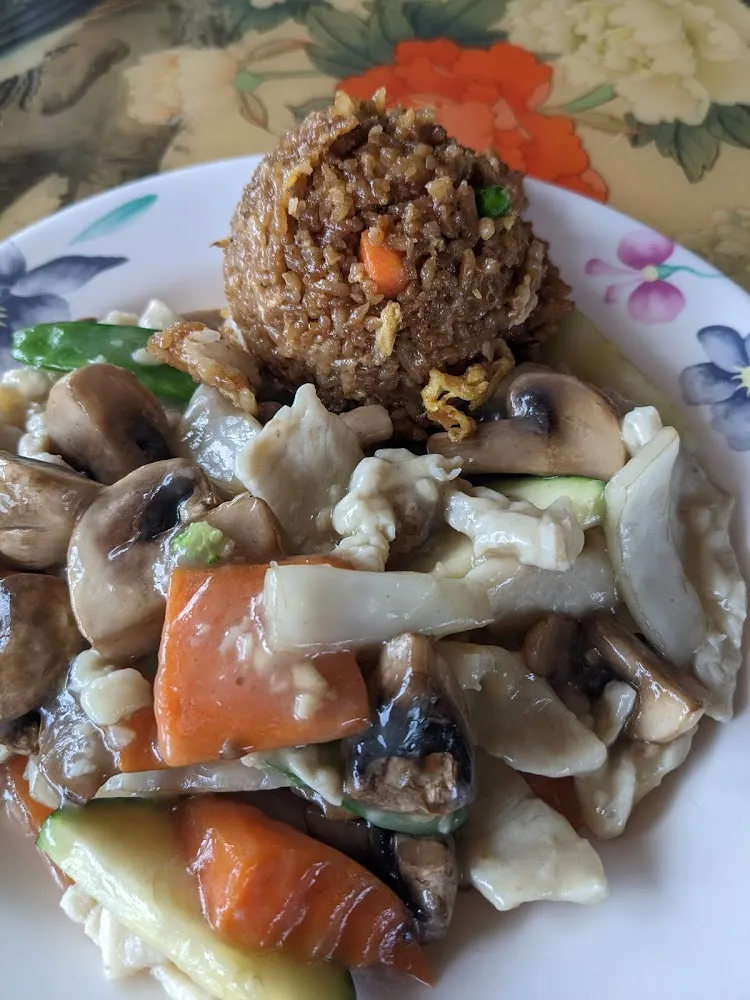 Moo Goo Gai Pan